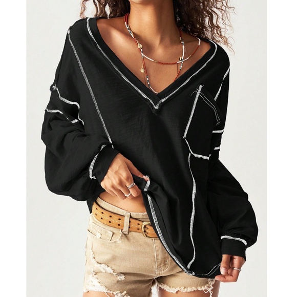 Solid V neck Reverse Stitch Pockets Oversized Long Sleeve Top - Picture 3 of 10